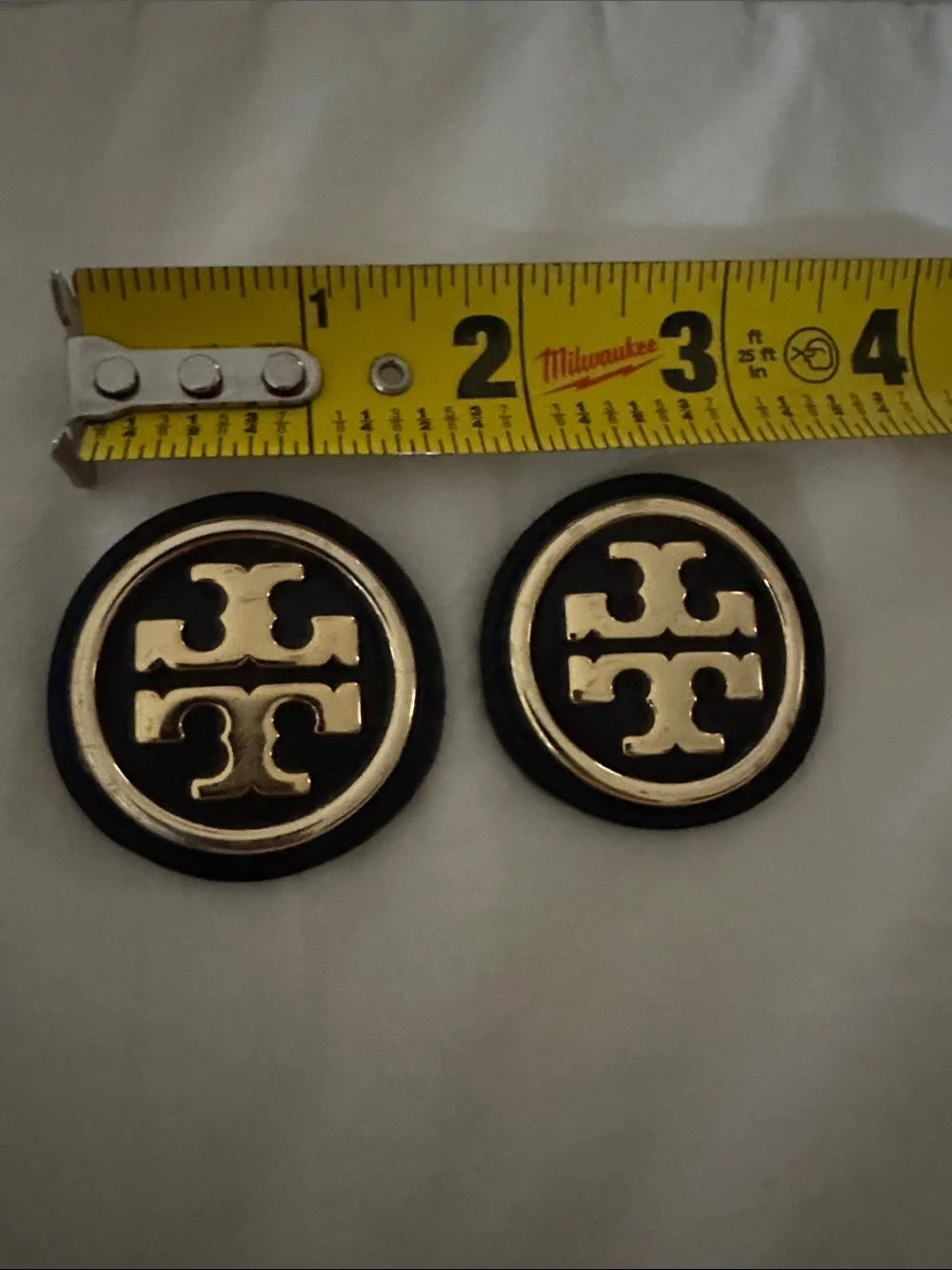 Tory Burch 1 1/8